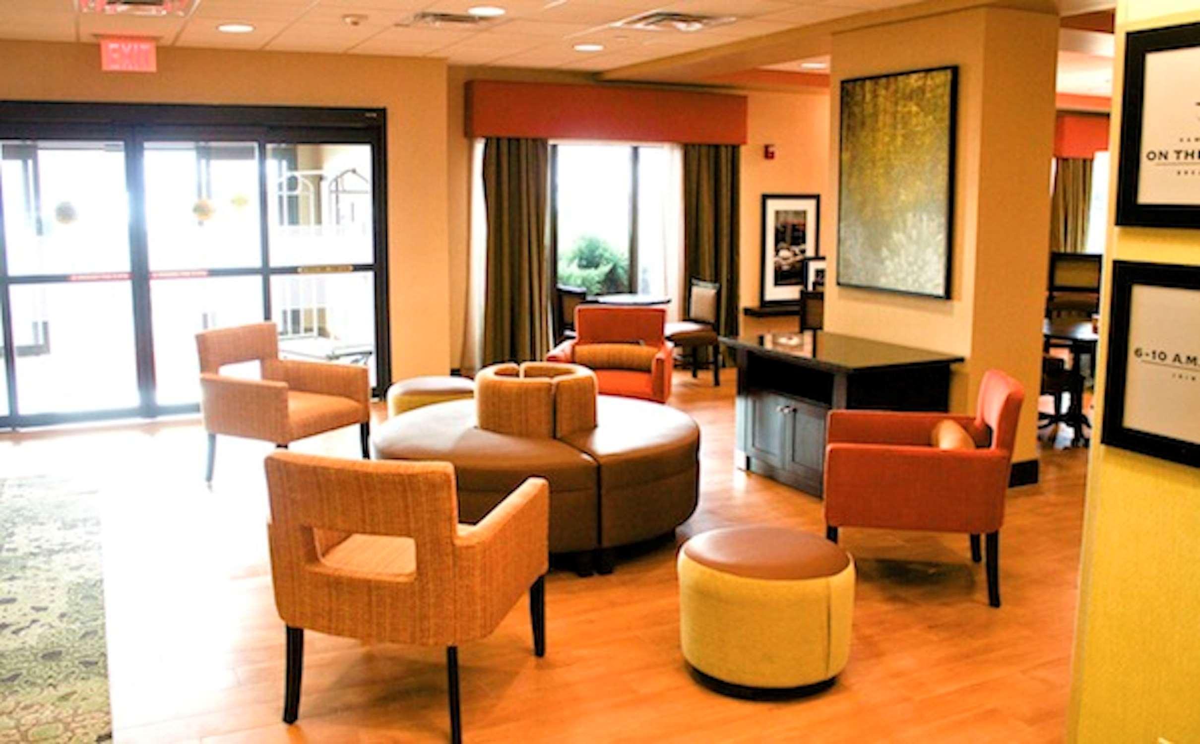 Hampton Inn ננואט מראה חיצוני תמונה