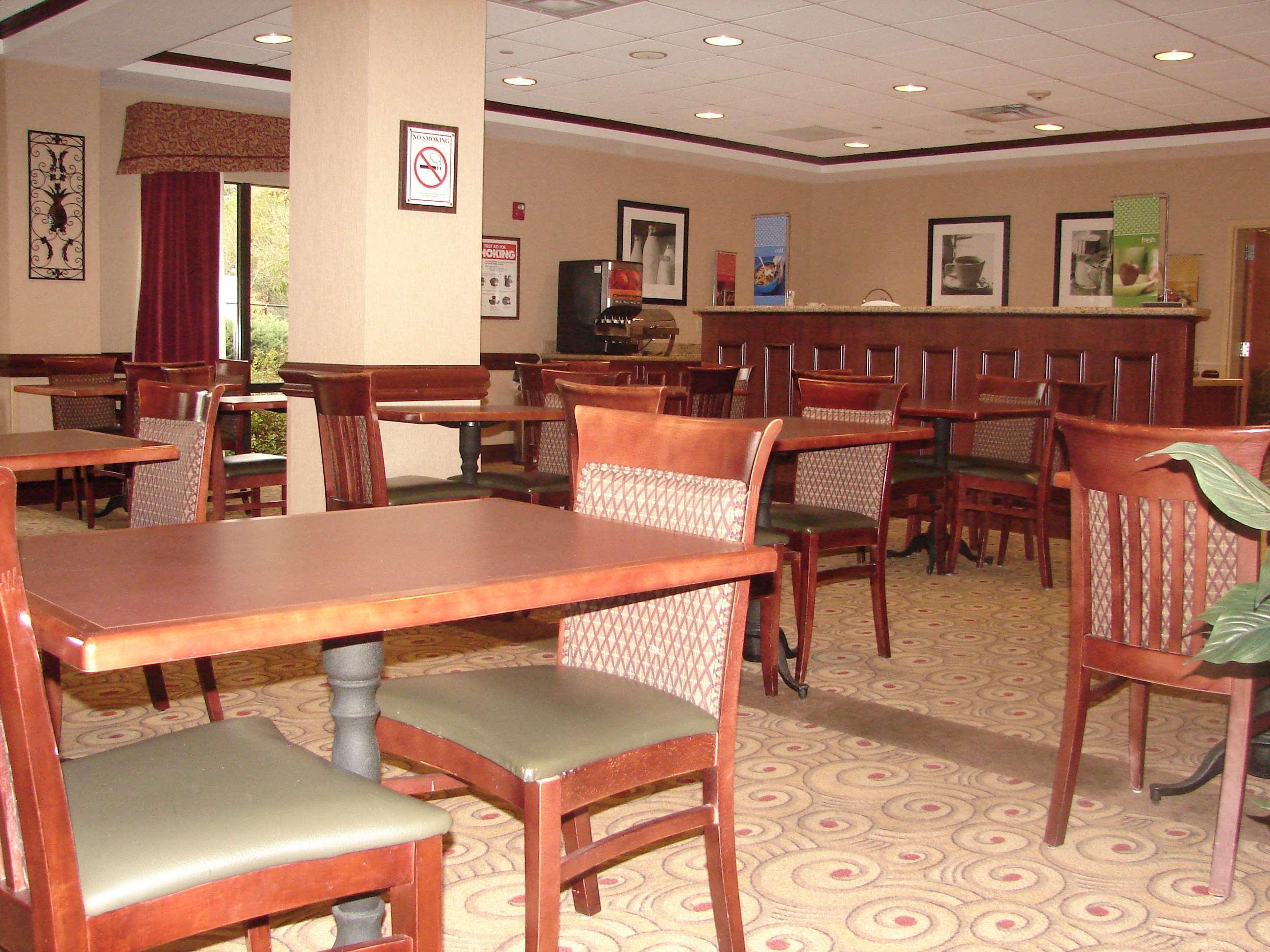 Hampton Inn ננואט מסעדה תמונה