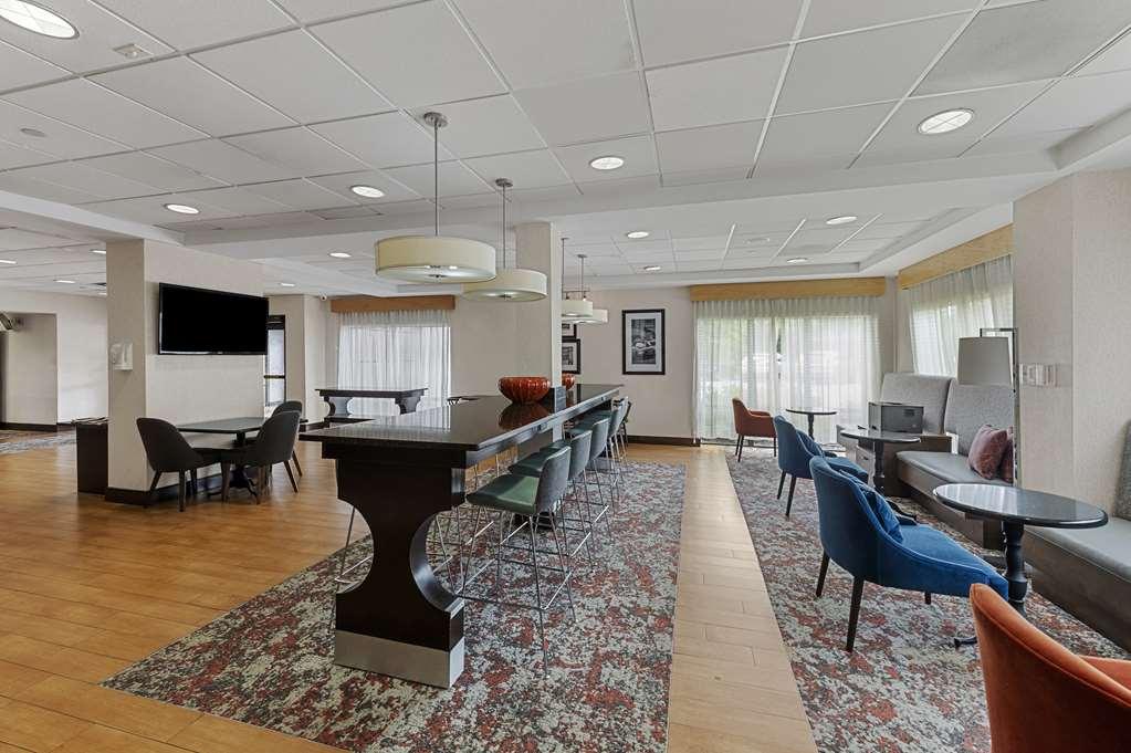 Hampton Inn ננואט מסעדה תמונה