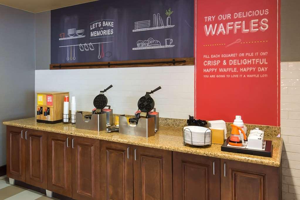 Hampton Inn ננואט מסעדה תמונה