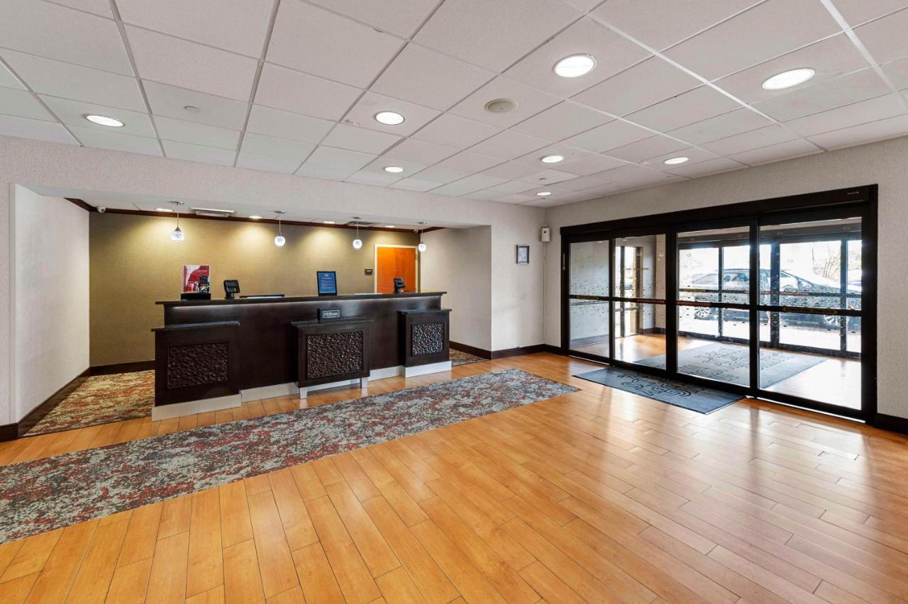 Hampton Inn ננואט מראה חיצוני תמונה