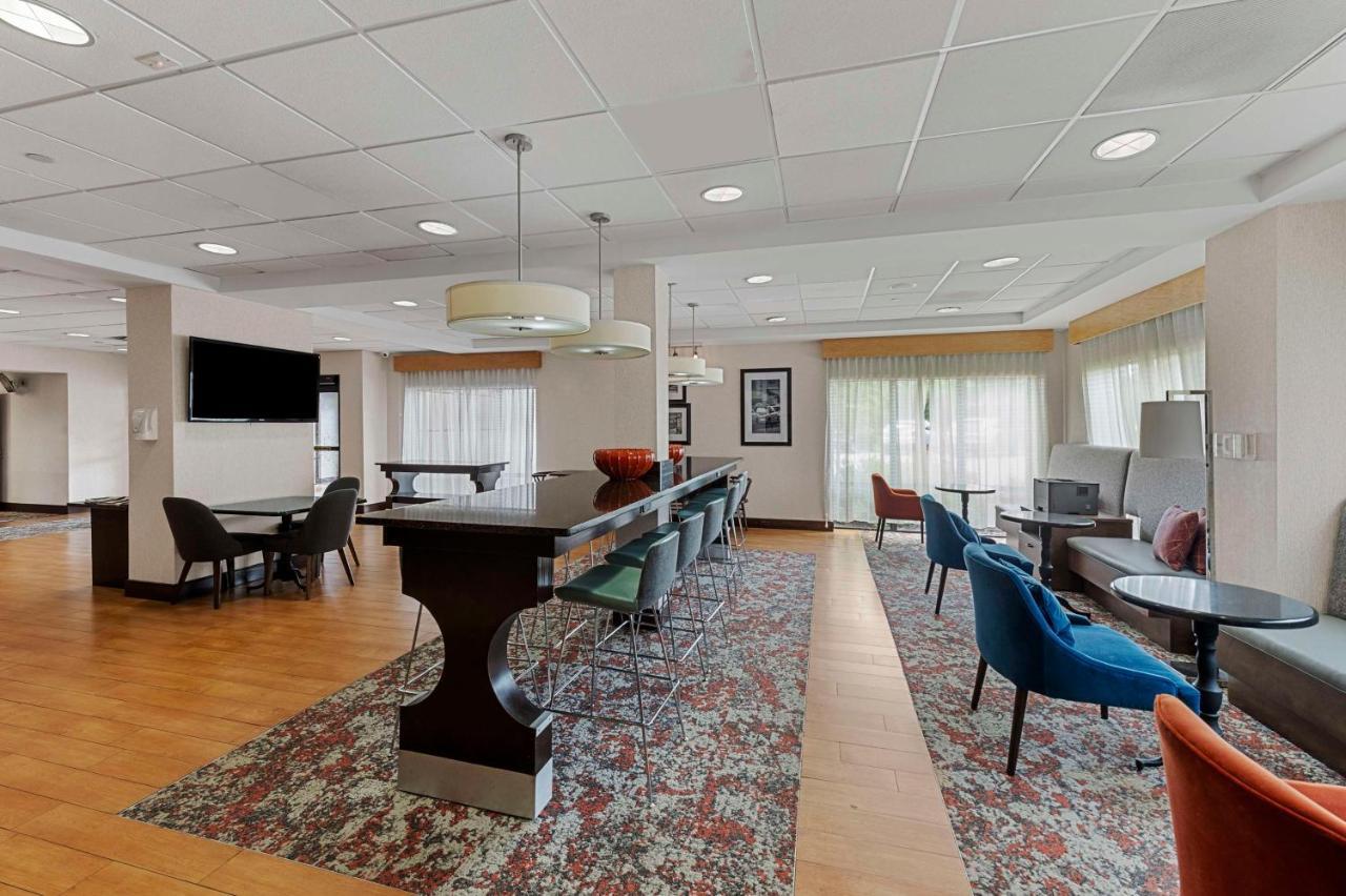 Hampton Inn ננואט מראה חיצוני תמונה