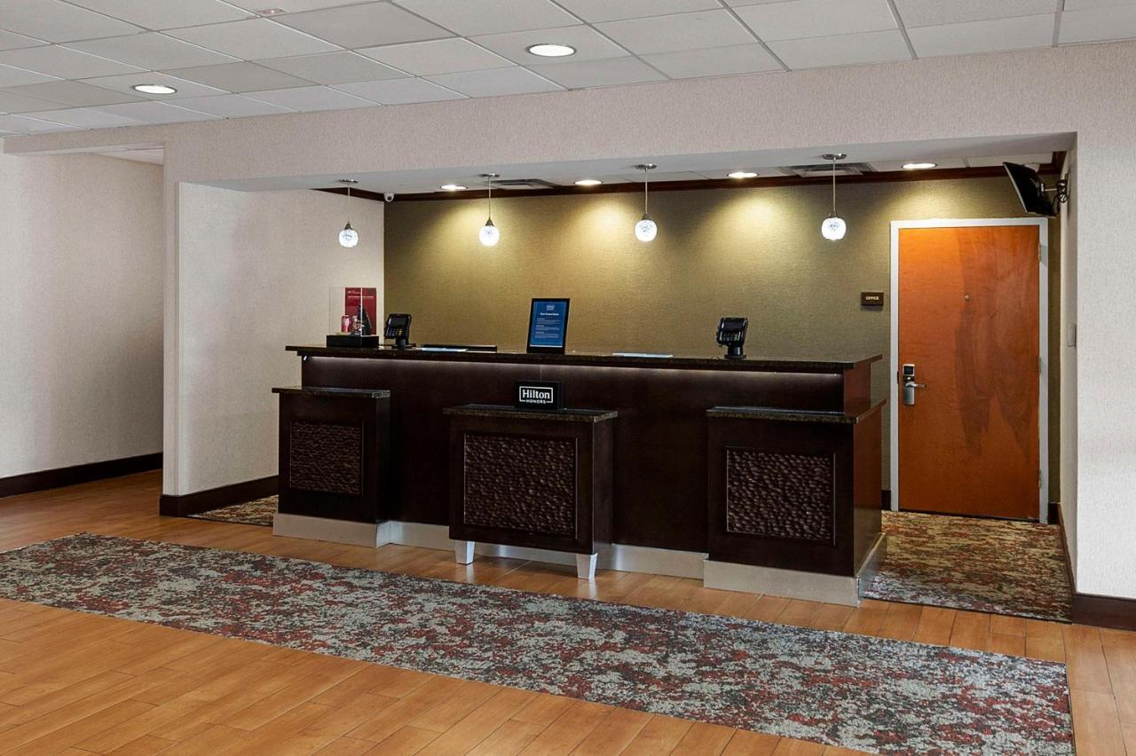 Hampton Inn ננואט מראה חיצוני תמונה