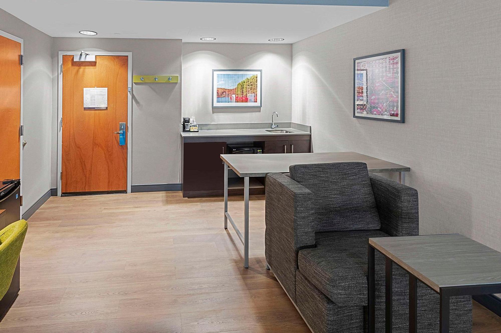 Hampton Inn ננואט מראה חיצוני תמונה